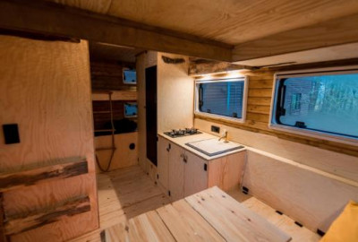 Benjis Bus Basis - Campervanausbau, Tinyhouses, Roomdesign