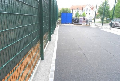 Planum Abdeckung aus Gummimatten für Tennis-Allwetterplatz