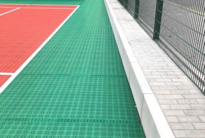 Fertig installiertes U-8 Tennis Kleinspielfeld für den TSV Wallenhorst