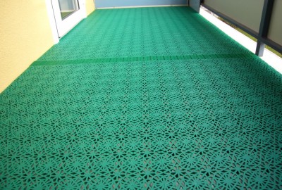 Balkon Bodenbelag Grasgrün Bodenfliesen wetterfester UV-beständiger PP Kunststoff mit Klick Fliesen System