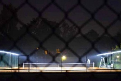 Tennisspiel-TWEENER-Tennisplatz-LED-Beleuchtung-01